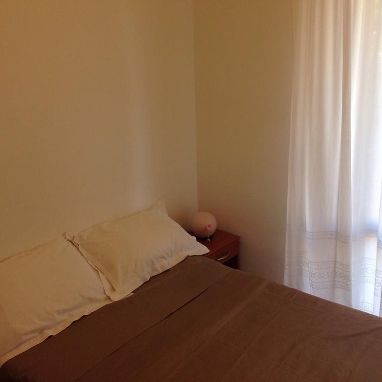 Arma di taggia apartment Bagian luar foto