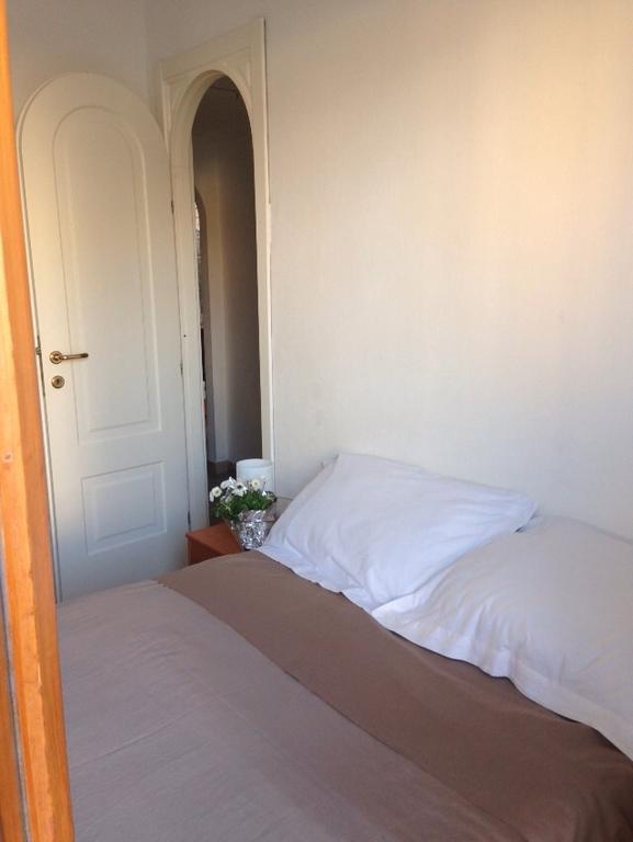 Arma di taggia apartment Bagian luar foto